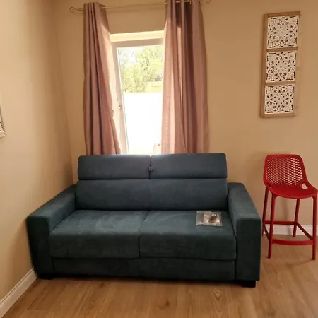 Daniela House 6